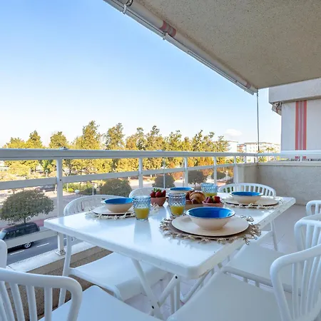 Acquamarina Ii Apartment